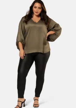 Bed Of Roses Blouse
