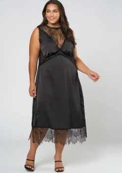 Heart of Glass Midi Dress