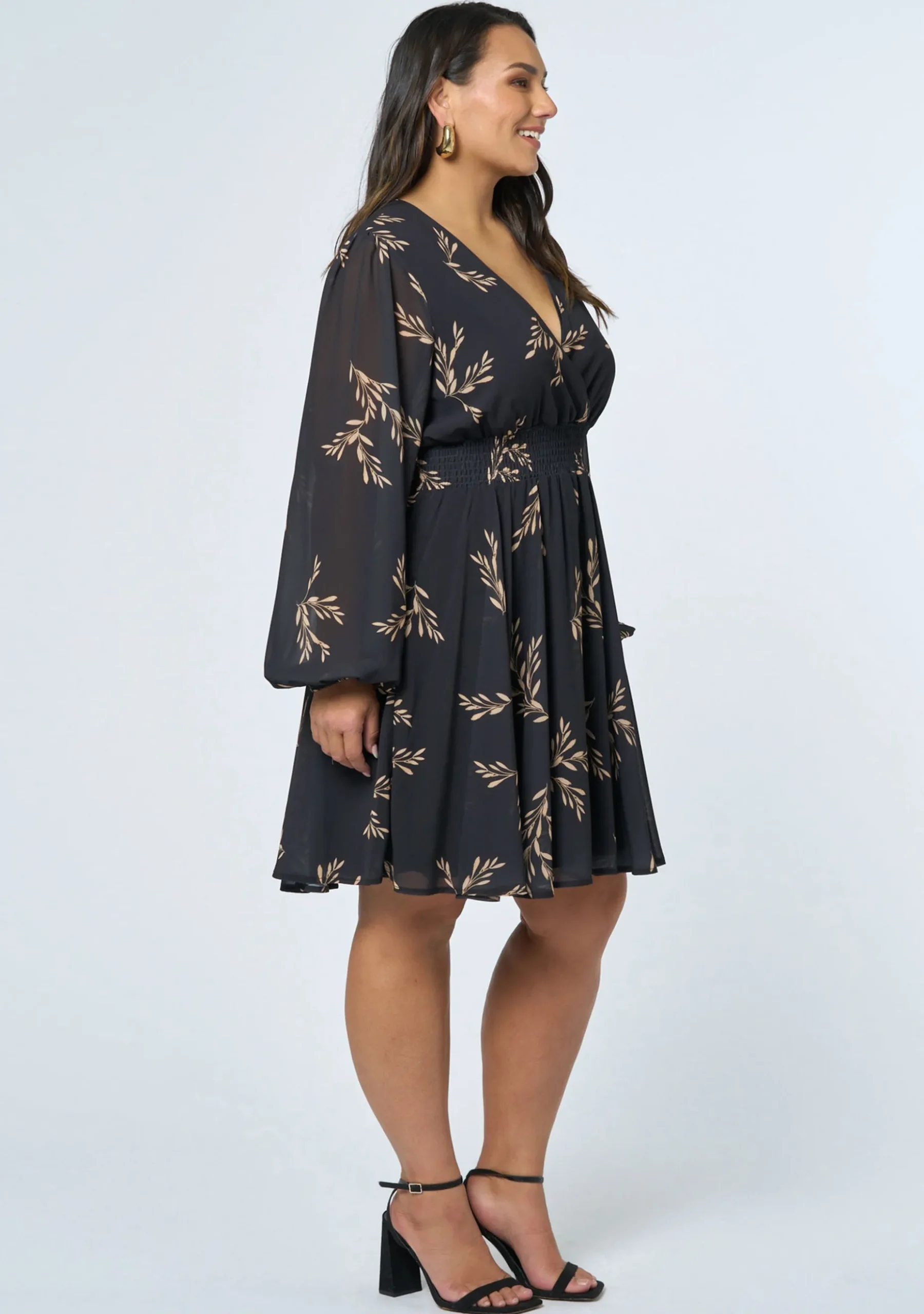 Kiss Kiss Midi Dress