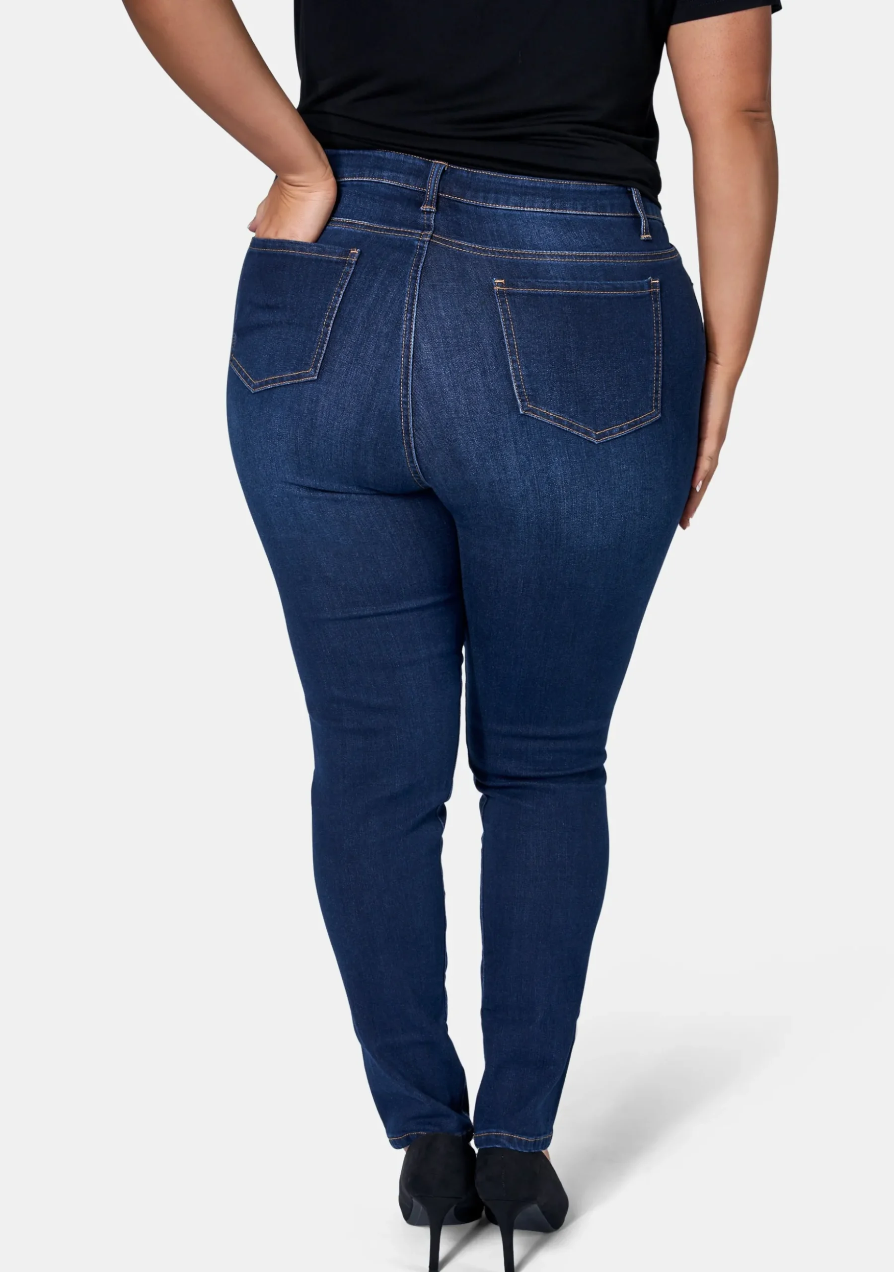 Kylie Curve Skinny Jean