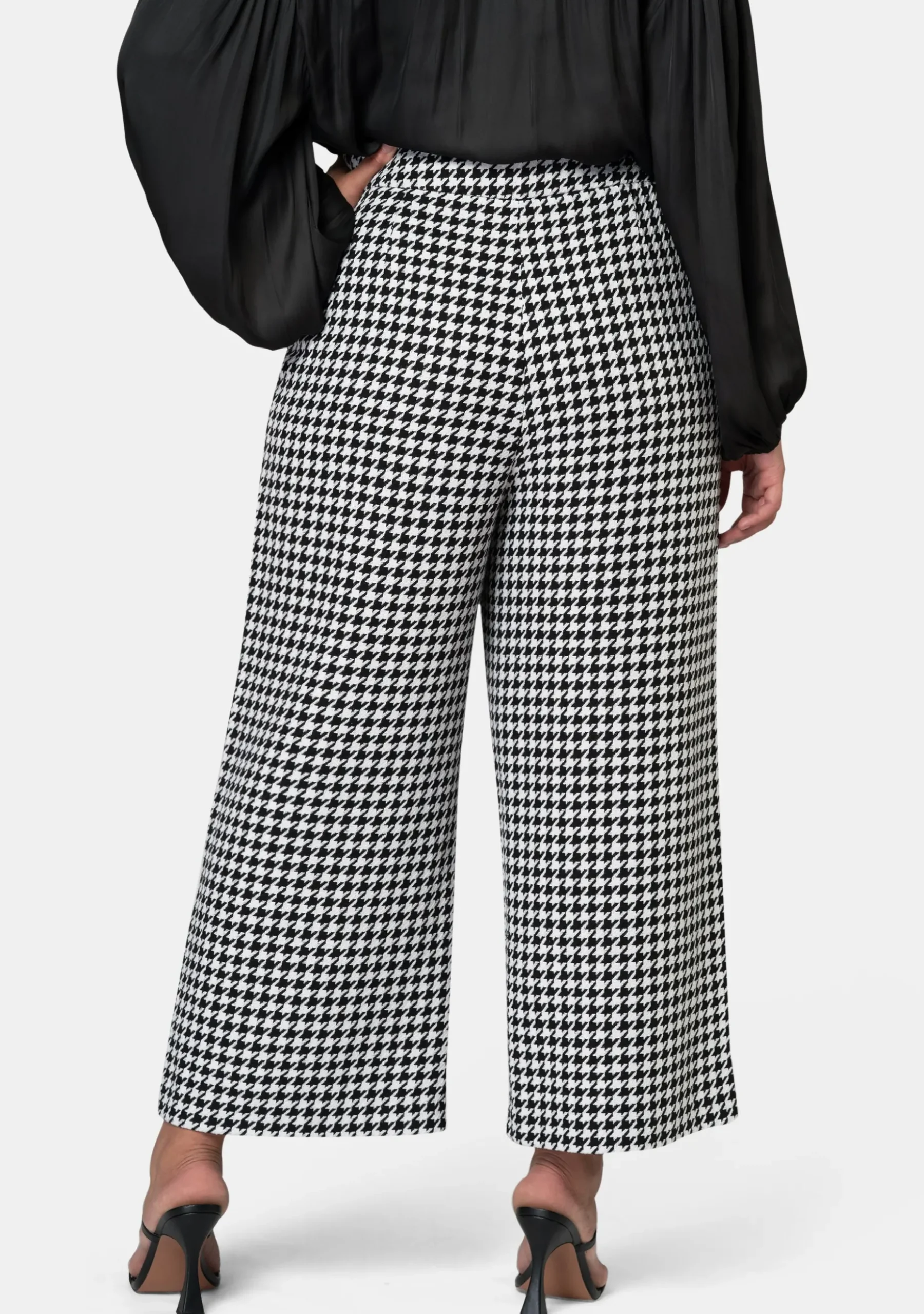 Lila Wide Leg Pant