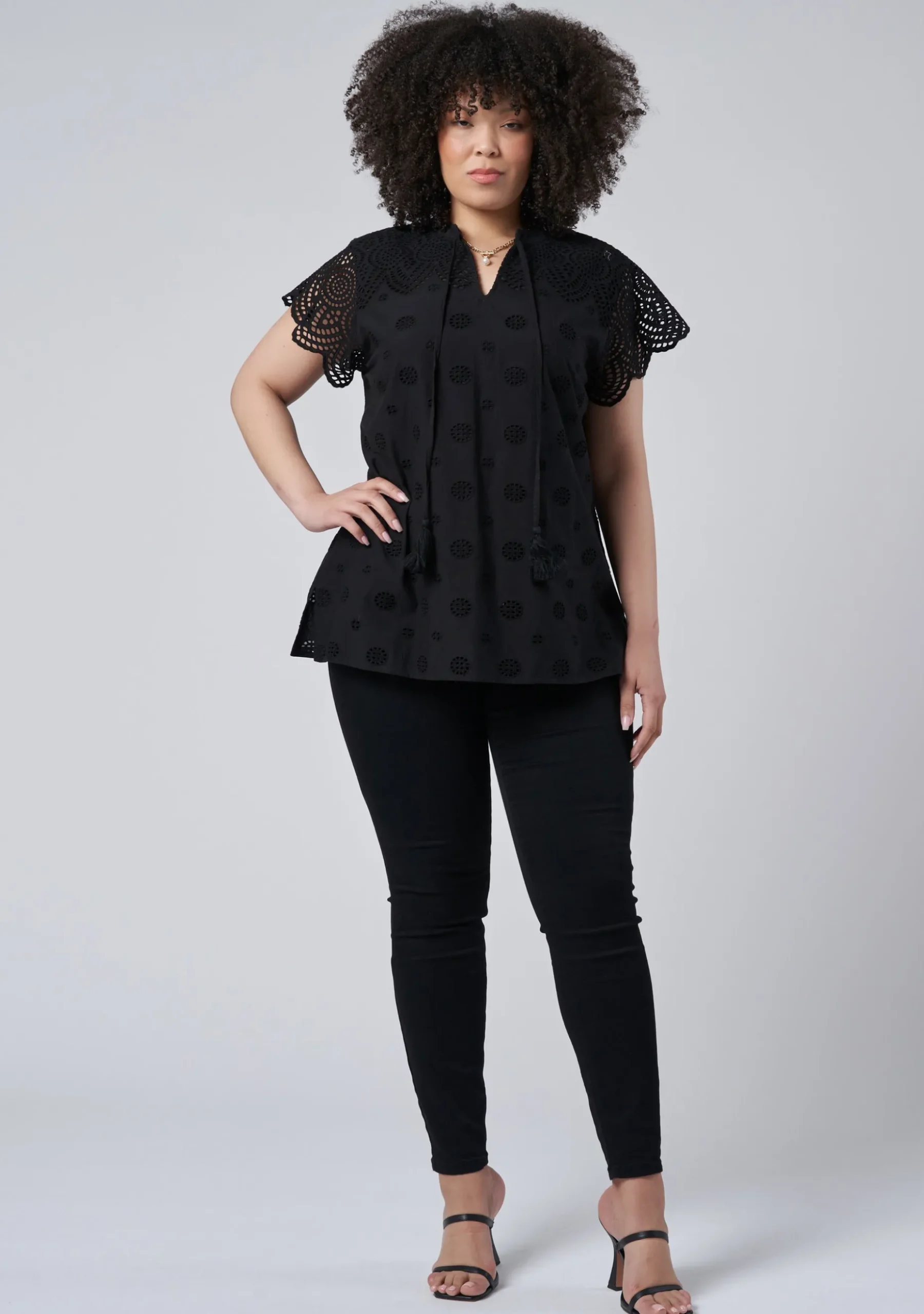 Madison Broderie Blouse