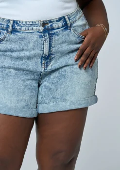 Molly Boyfriend Short