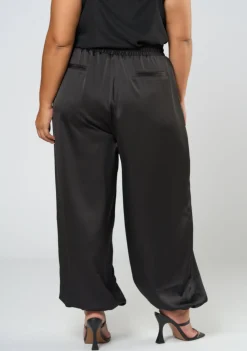 No Diggity Satin Jogger Pant