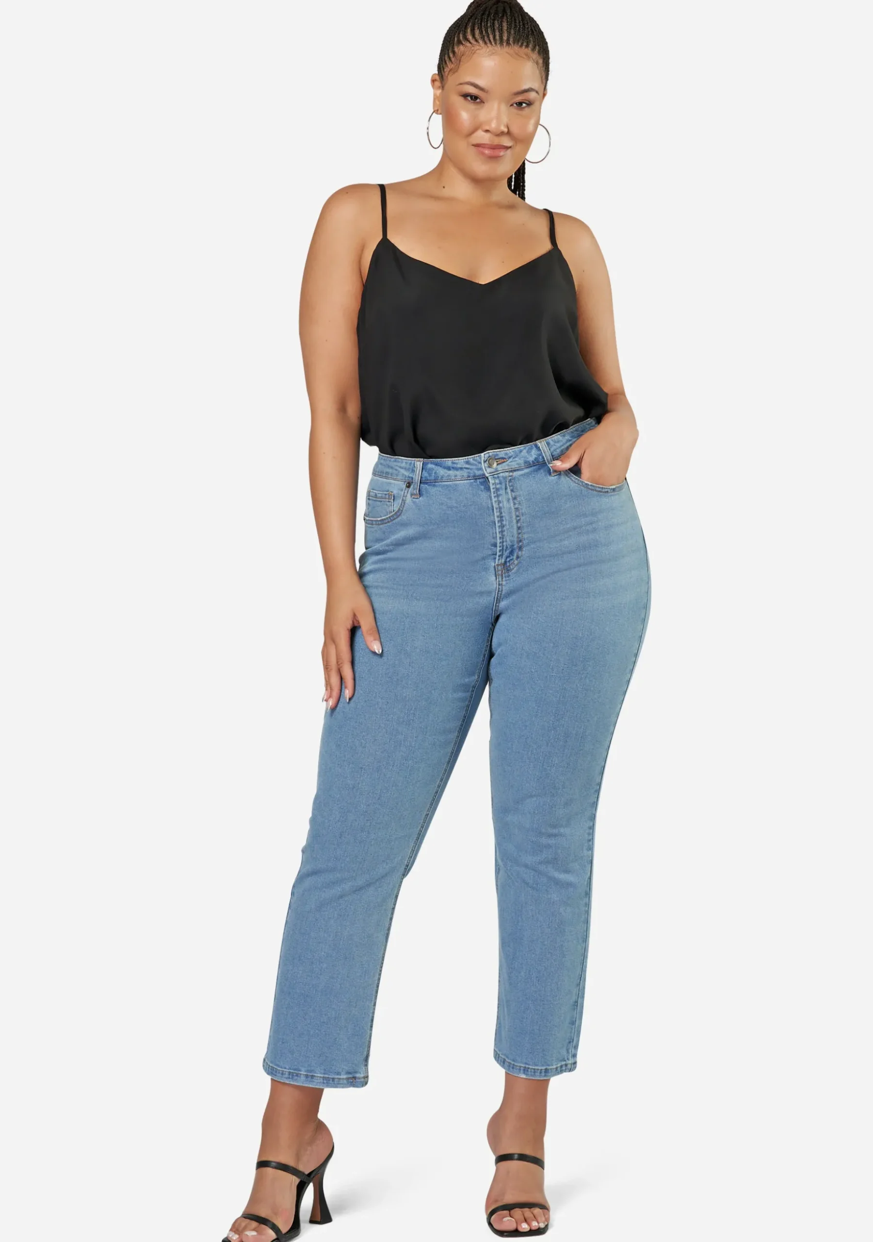 Noa Tapered Jean