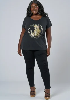 Poetic Dreamer Tee